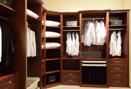 入住新房總生怪?。坎∫蛟谀睦?？