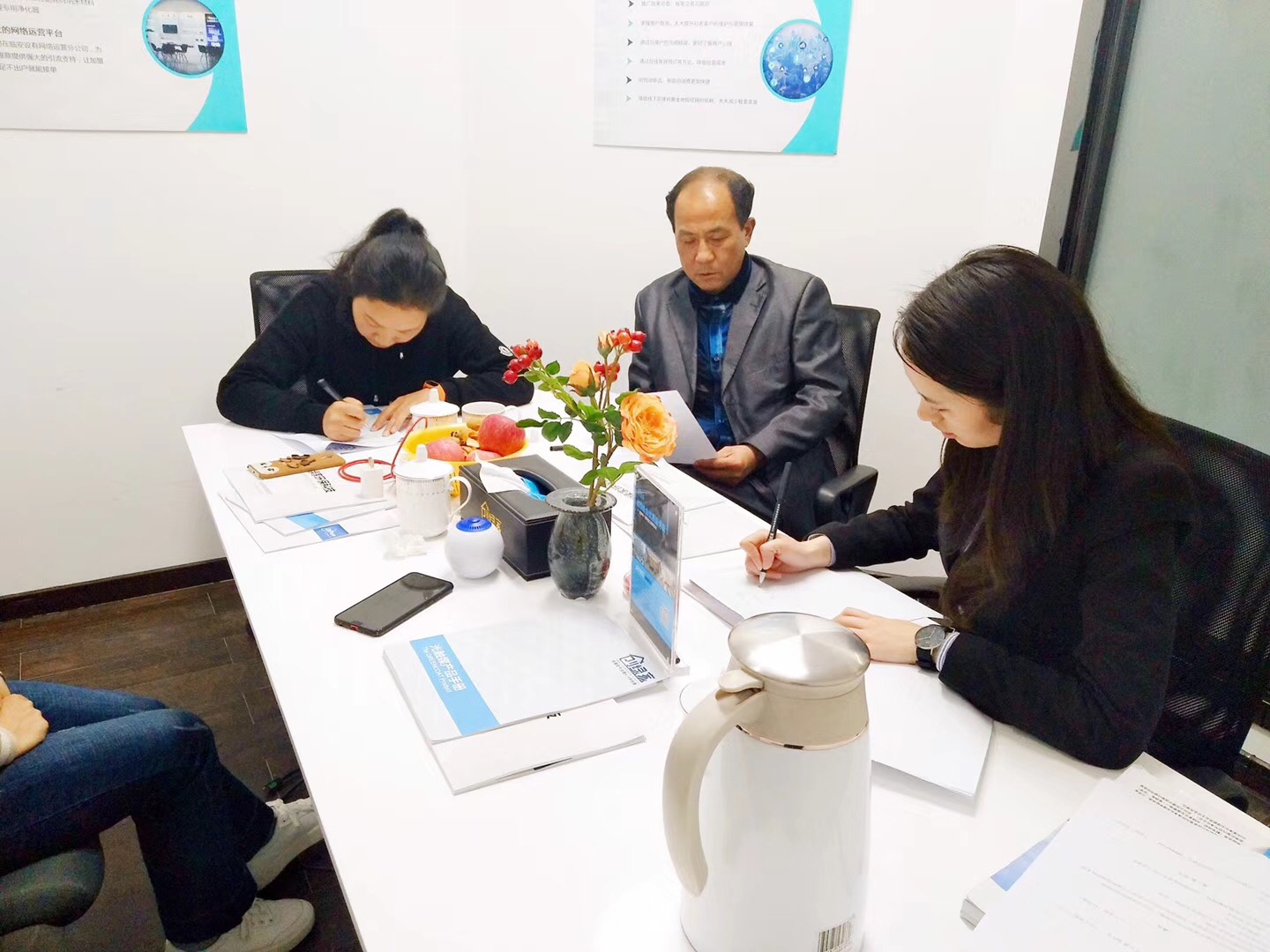 熱烈祝賀李總簽約創(chuàng)綠家撫州市區(qū)級(jí)代理！