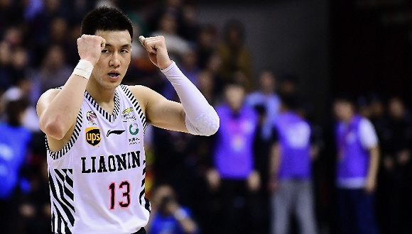 CBA***得分手發高燒吸氧0得分 教練：賓館房間新裝修，甲醛中毒導致的！