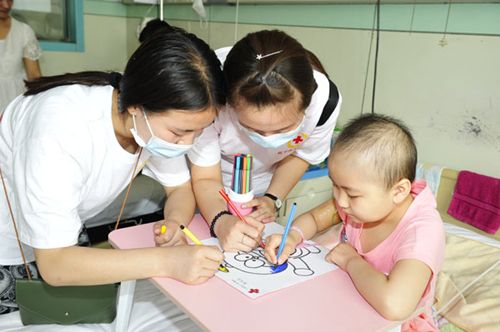 室內(nèi)甲醛超標怎么辦？為了快樂暑假，父母必須這么做！