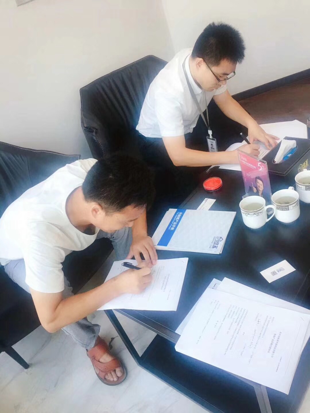 熱烈祝賀王總簽約創綠家宿州市區級代理！