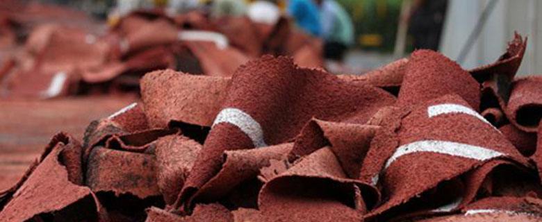 對“毒跑道”說不，中小學塑膠跑道出強制新國標：甲醛不得高于0.4mg