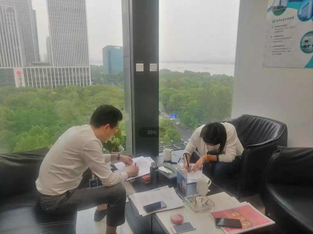 熱烈祝賀林總、唐總簽約創綠家惠州市區級代理！