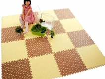 為什么寶寶塑料地墊有異味？