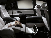 新車甲醛超標(biāo)怎么辦?歡欣鼓舞買的新車,居然是個“毒氣罩”