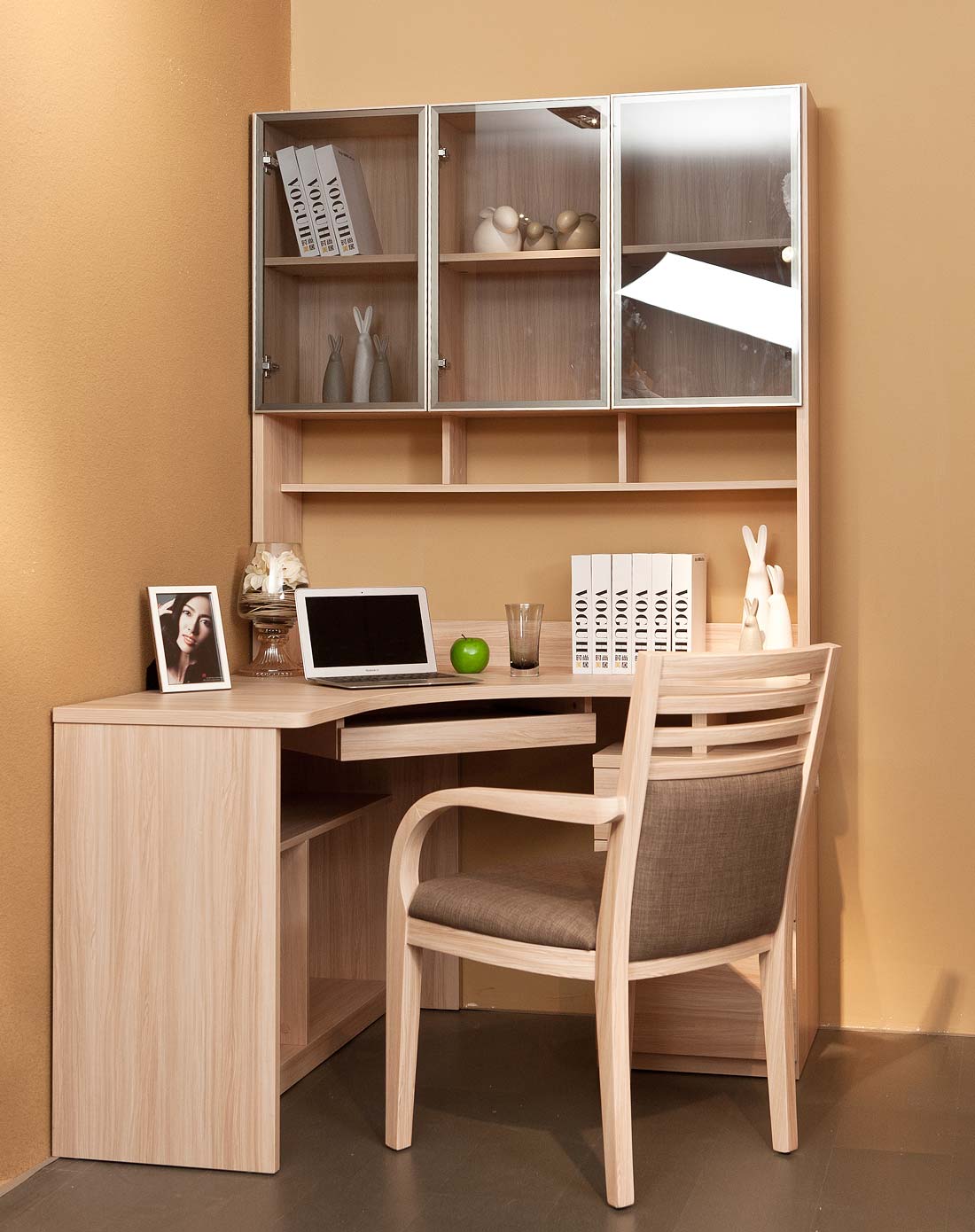 不懂得裝修后除甲醛讓書桌超標，引起孩子厭學！